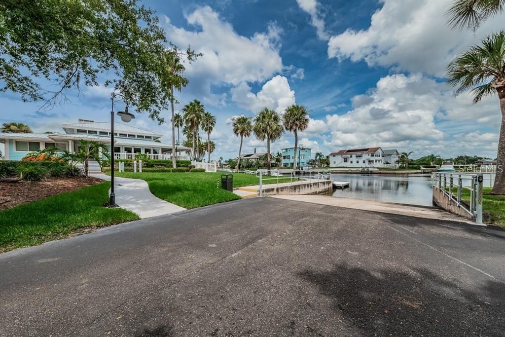 Waterfront clubhouse - private boat ramp