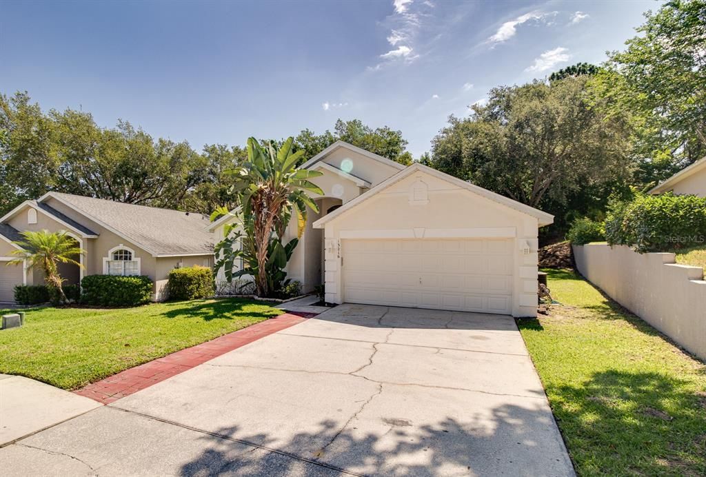 For Sale: $498,000 (3 beds, 2 baths, 2015 Square Feet)