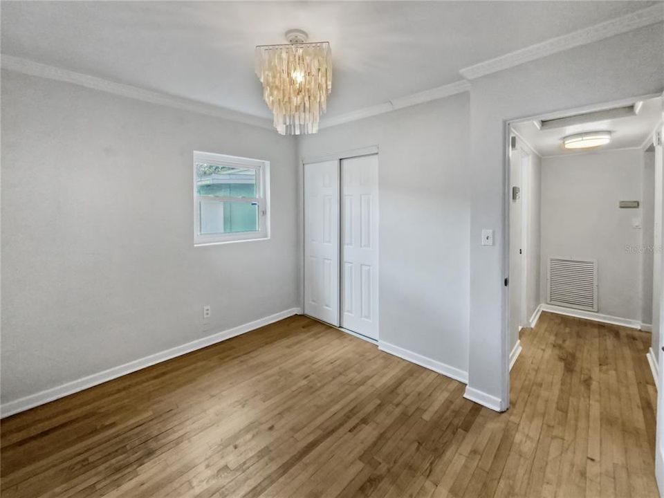 Recently Sold: $387,000 (2 beds, 1 baths, 845 Square Feet)