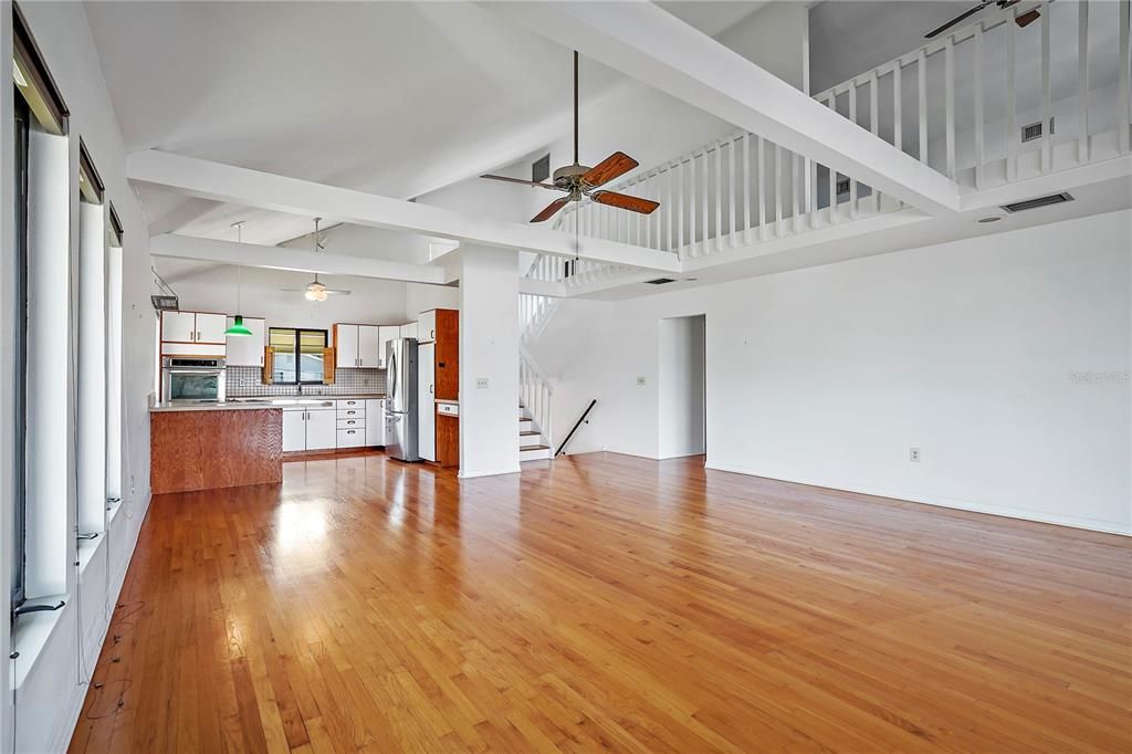 Recently Sold: $775,000 (2 beds, 2 baths, 1804 Square Feet)