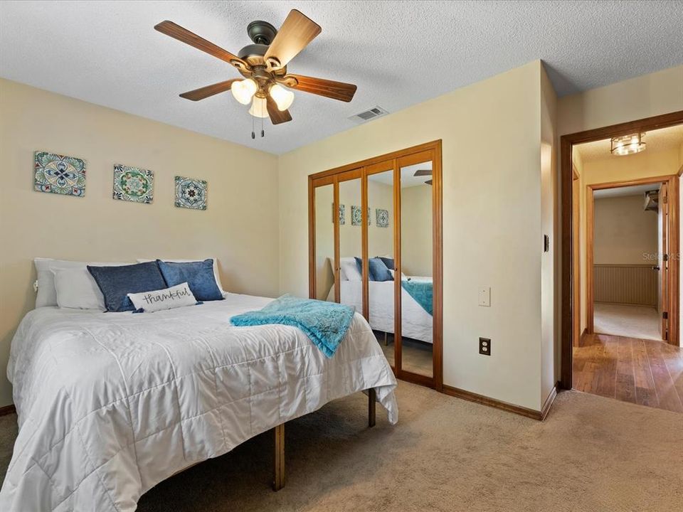 For Sale: $445,000 (3 beds, 2 baths, 1723 Square Feet)
