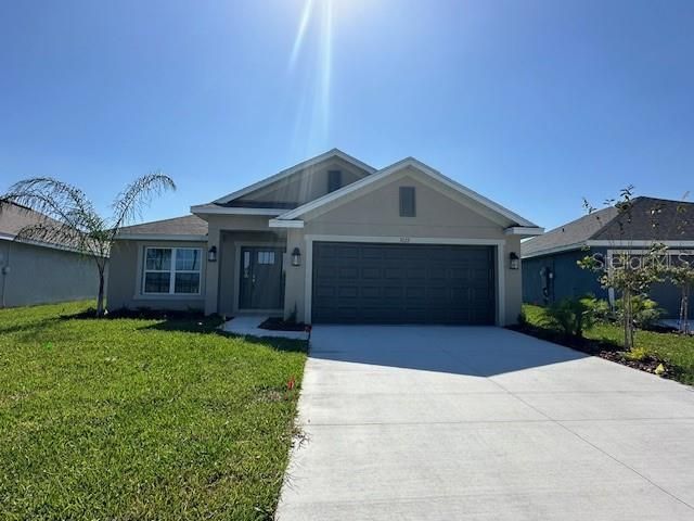 Recently Sold: $430,632 (4 beds, 3 baths, 2200 Square Feet)