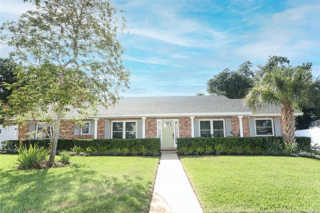 Active With Contract: $639,500 (4 beds, 2 baths, 1909 Square Feet)
