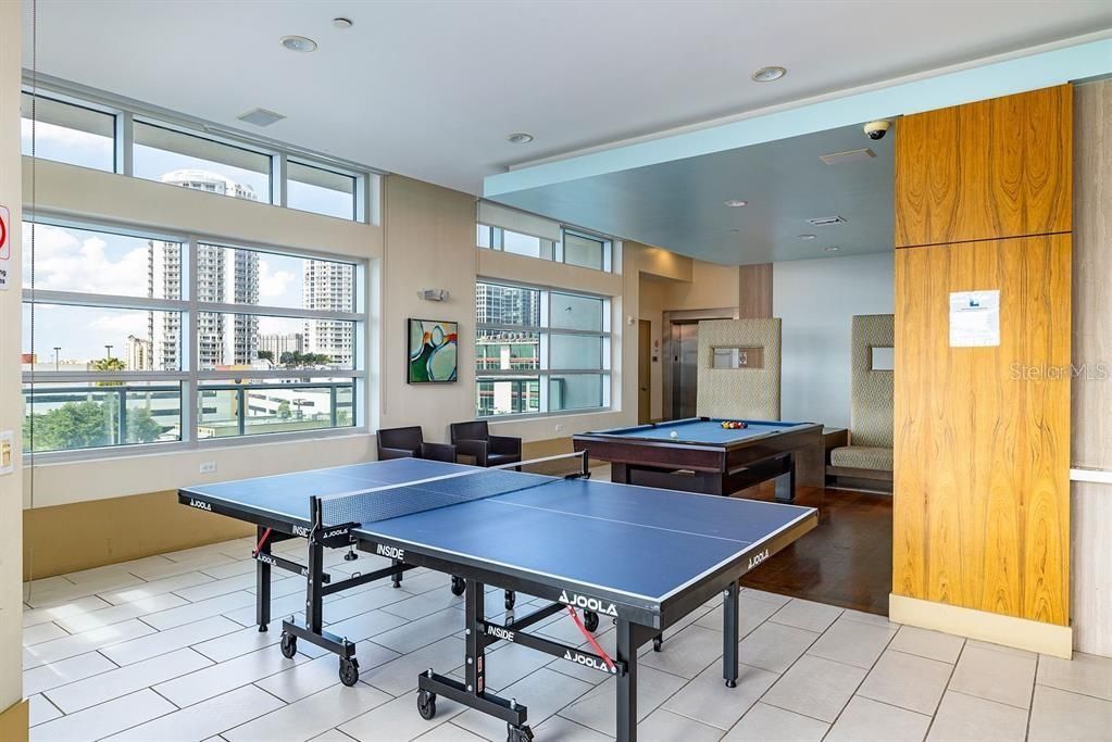 Active With Contract: $3,100 (2 beds, 2 baths, 1134 Square Feet)