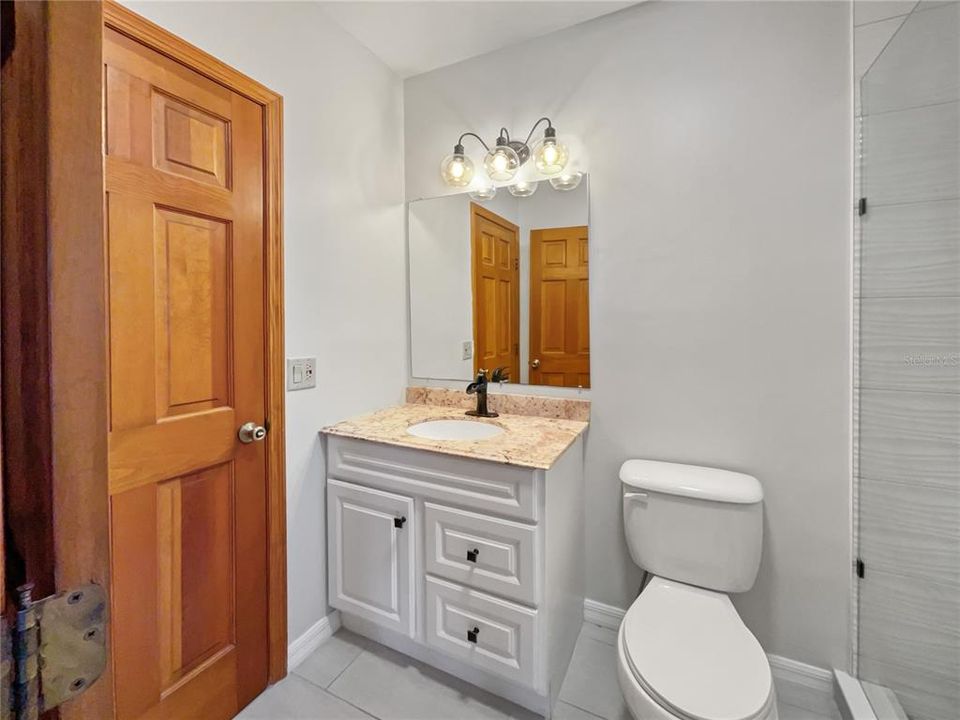 For Sale: $500,000 (2 beds, 2 baths, 1300 Square Feet)