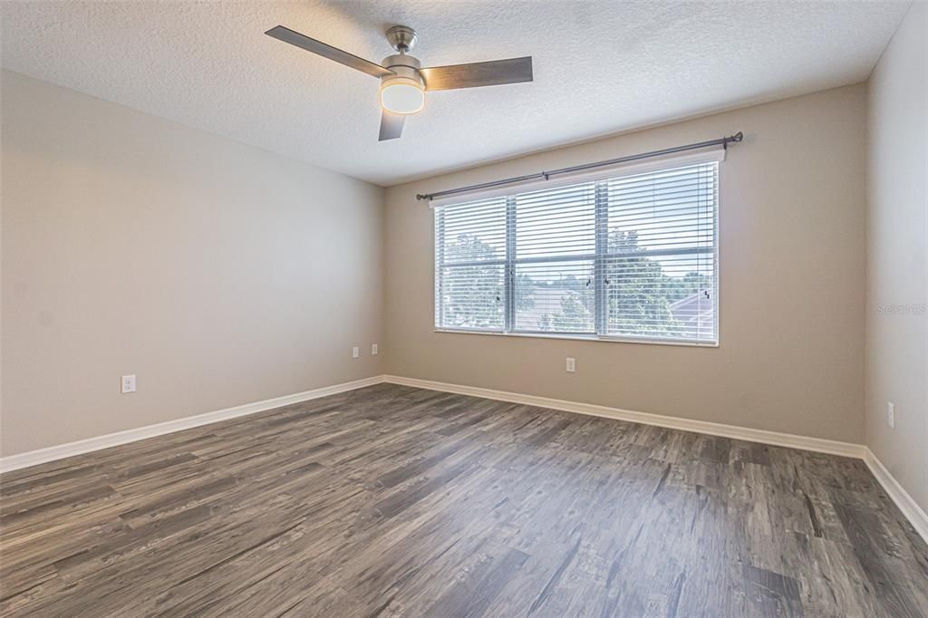 For Rent: $2,200 (3 beds, 2 baths, 1536 Square Feet)