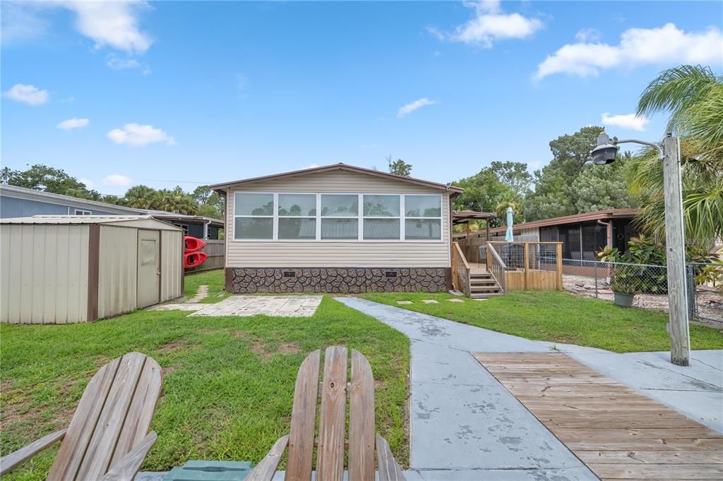 For Sale: $559,000 (2 beds, 2 baths, 1280 Square Feet)