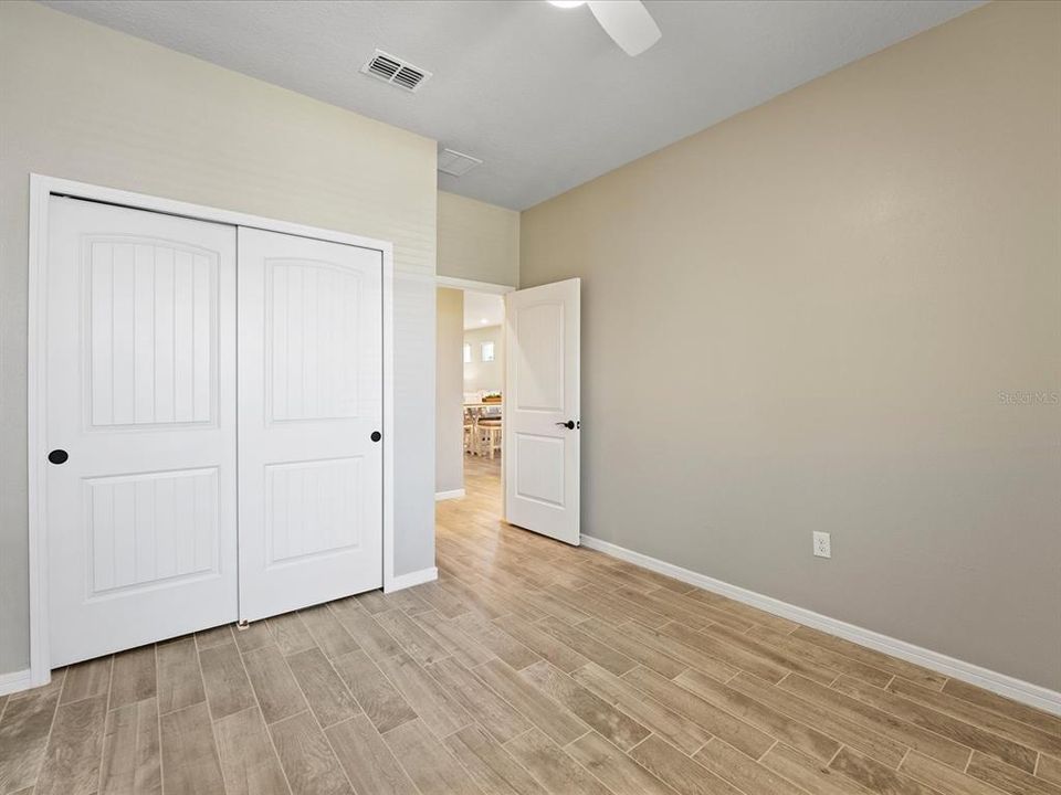 For Sale: $419,000 (2 beds, 2 baths, 1584 Square Feet)