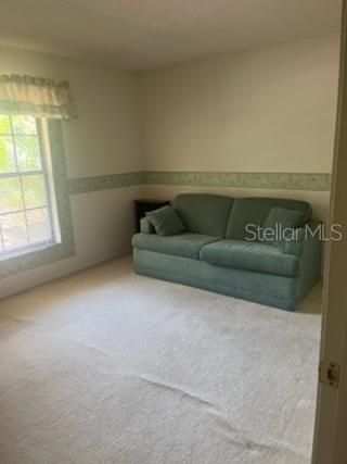 For Sale: $189,000 (2 beds, 2 baths, 1100 Square Feet)