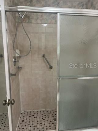 For Sale: $189,000 (2 beds, 2 baths, 1100 Square Feet)