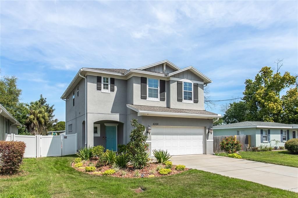 Recently Sold: $610,000 (4 beds, 2 baths, 1868 Square Feet)