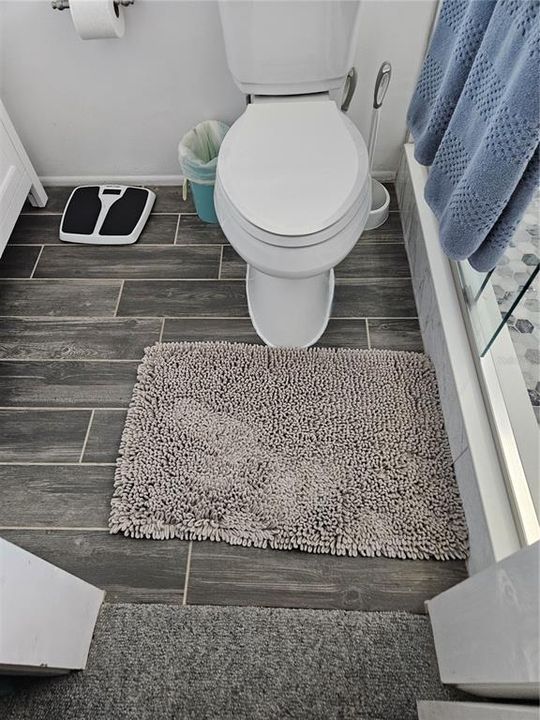 Pic shows primary bath flooring