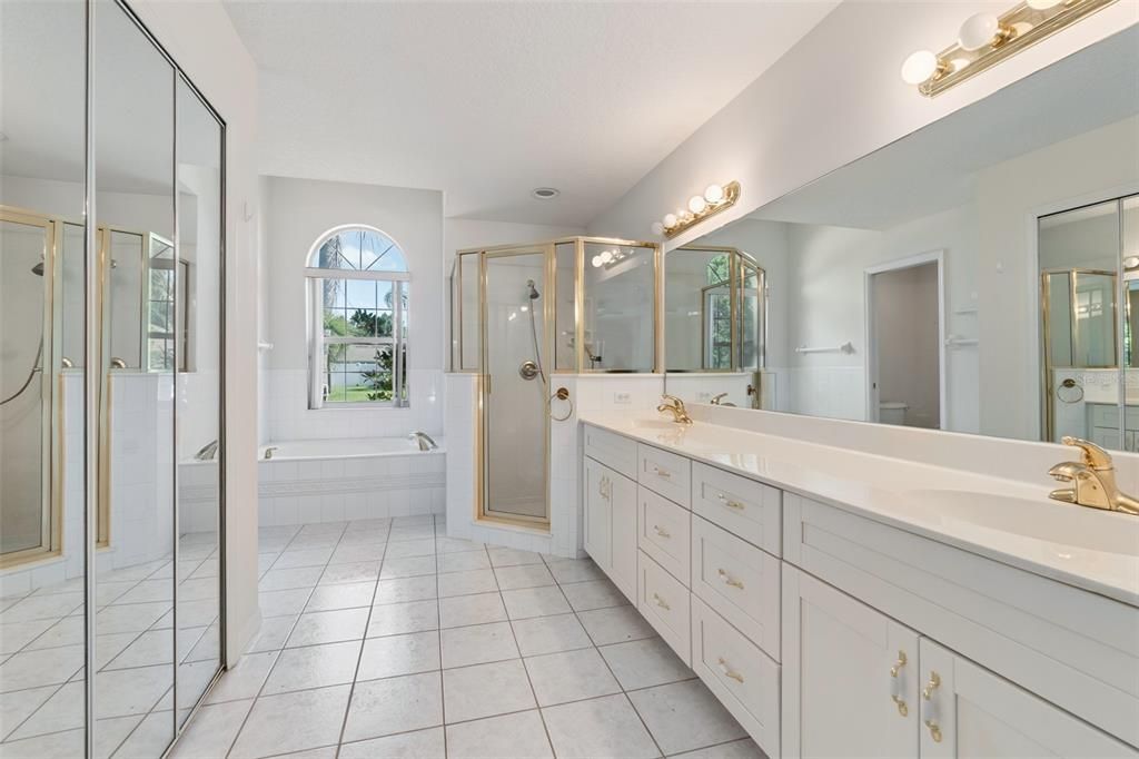 Active With Contract: $369,900 (3 beds, 2 baths, 2030 Square Feet)