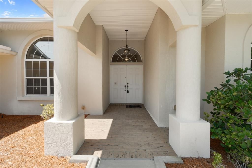 Active With Contract: $369,900 (3 beds, 2 baths, 2030 Square Feet)