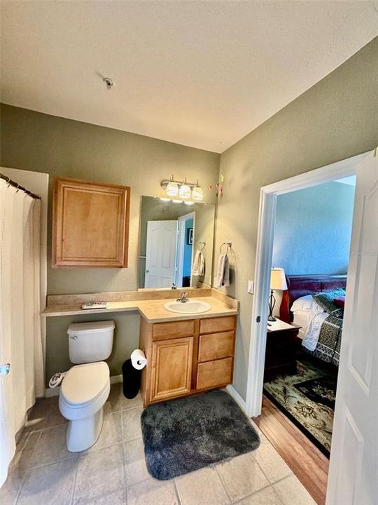 Recently Sold: $340,000 (2 beds, 2 baths, 1145 Square Feet)