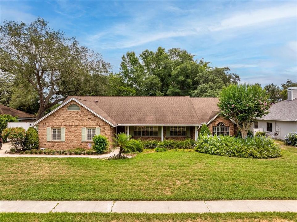 For Sale: $734,995 (4 beds, 3 baths, 2753 Square Feet)