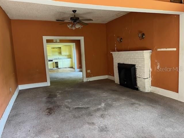 Active With Contract: $79,900 (2 beds, 1 baths, 912 Square Feet)