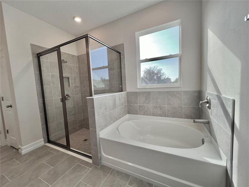 Active With Contract: $3,200 (4 beds, 2 baths, 2045 Square Feet)