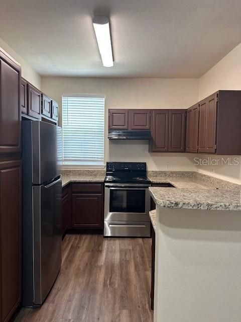 Recently Rented: $1,850 (2 beds, 2 baths, 1235 Square Feet)