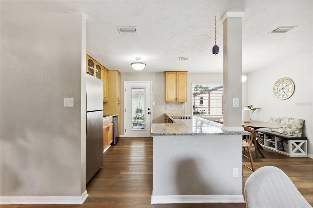 Active With Contract: $289,900 (3 beds, 2 baths, 1334 Square Feet)