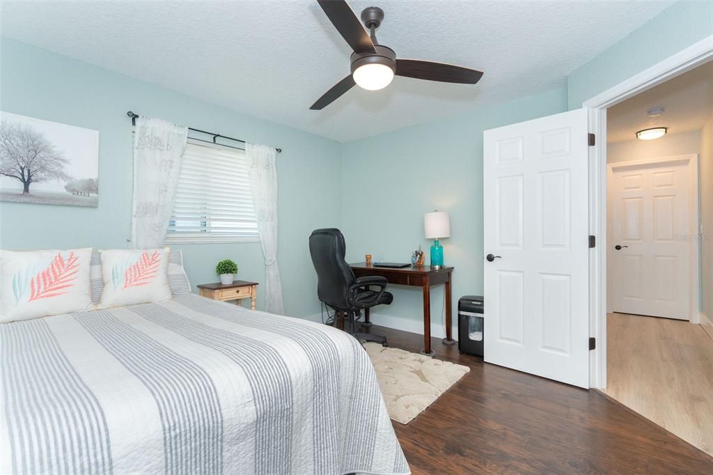 Spacious guest room