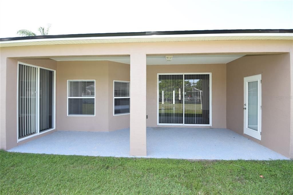 Active With Contract: $349,900 (4 beds, 2 baths, 2260 Square Feet)