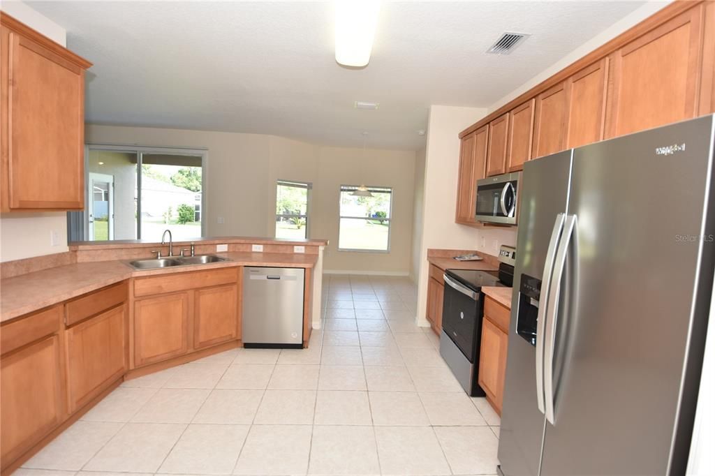 Active With Contract: $349,900 (4 beds, 2 baths, 2260 Square Feet)