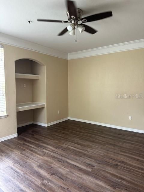 For Rent: $1,450 (1 beds, 1 baths, 885 Square Feet)