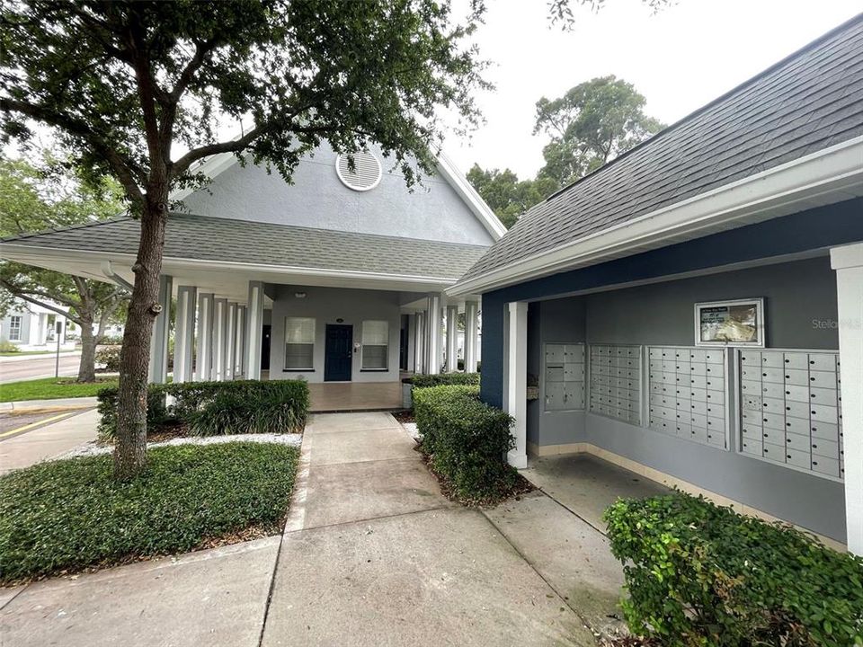Active With Contract: $2,500 (3 beds, 3 baths, 1808 Square Feet)