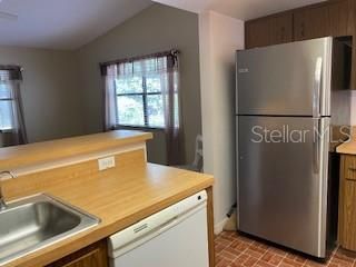 For Sale: $294,900 (2 beds, 2 baths, 1157 Square Feet)