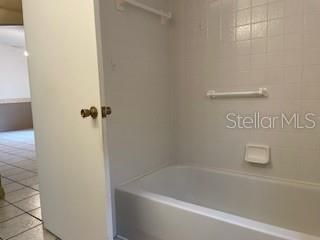 For Sale: $294,900 (2 beds, 2 baths, 1157 Square Feet)