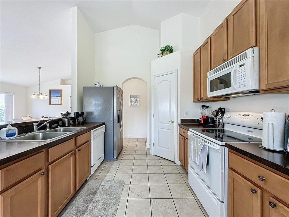 Active With Contract: $360,000 (4 beds, 3 baths, 1915 Square Feet)