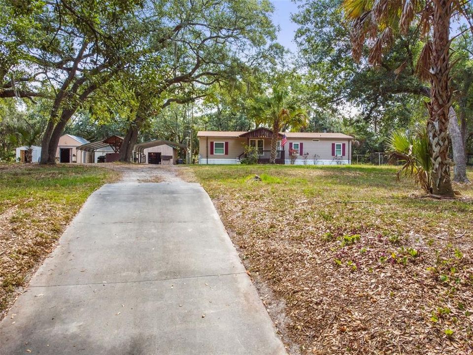 For Sale: $310,000 (3 beds, 2 baths, 1512 Square Feet)