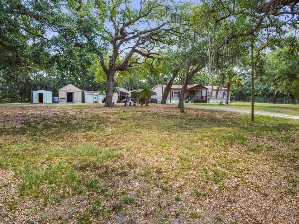 For Sale: $310,000 (3 beds, 2 baths, 1512 Square Feet)