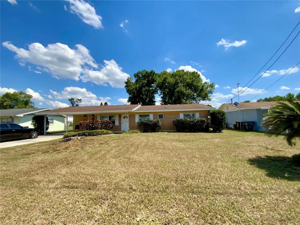 For Sale: $285,000 (3 beds, 2 baths, 1490 Square Feet)