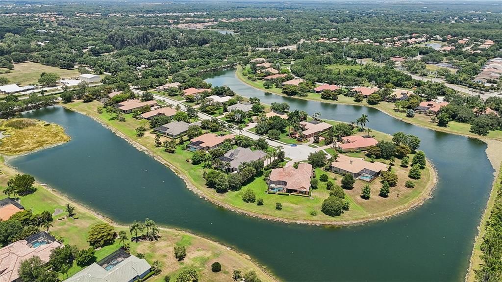 For Sale: $1,675,000 (4 beds, 3 baths, 3615 Square Feet)