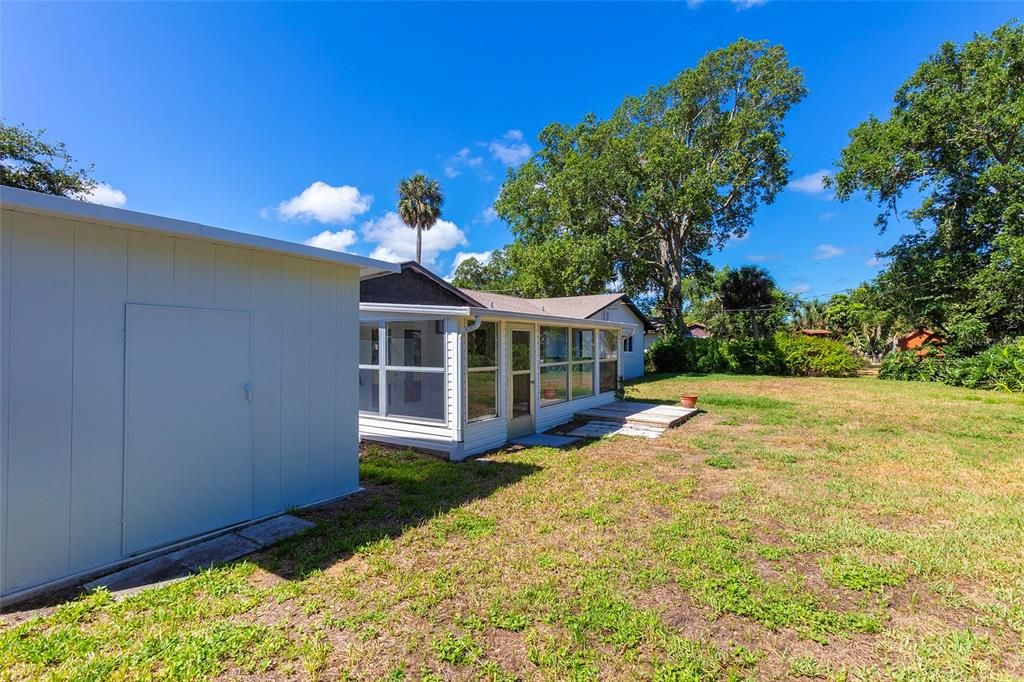 For Sale: $415,000 (3 beds, 2 baths, 1928 Square Feet)