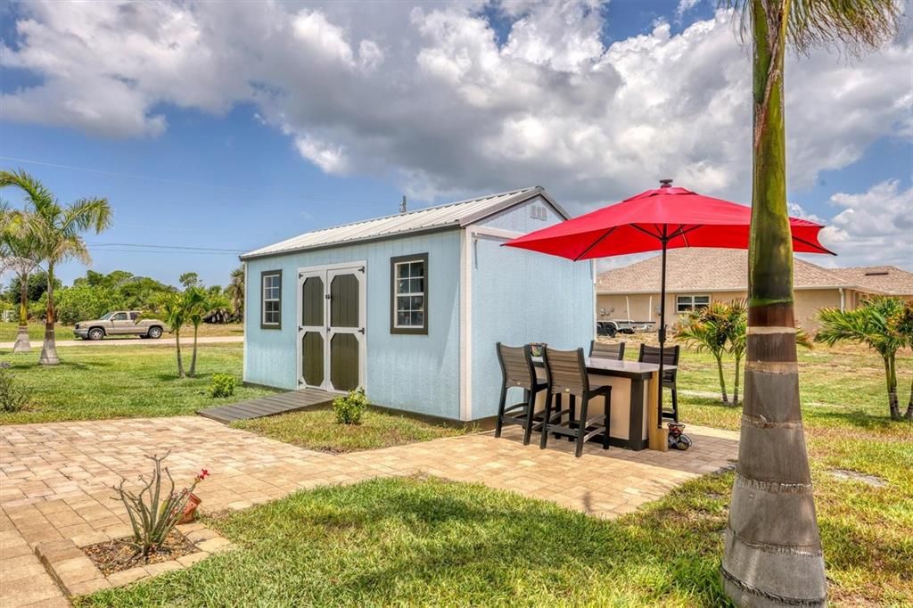 For Sale: $1,340,000 (3 beds, 2 baths, 1902 Square Feet)