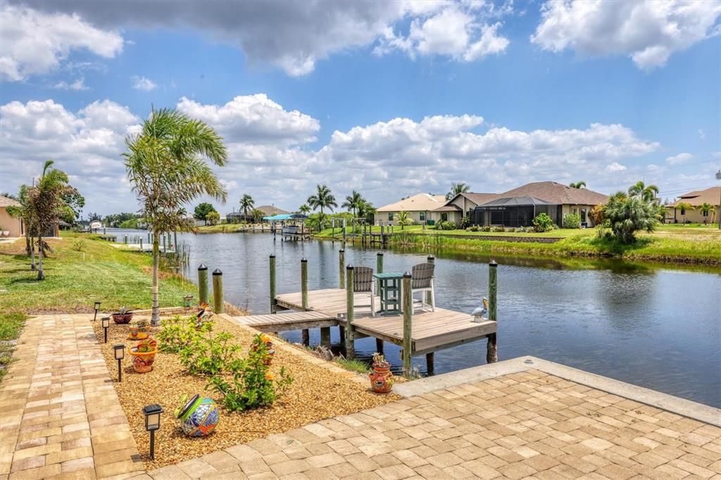 For Sale: $1,340,000 (3 beds, 2 baths, 1902 Square Feet)