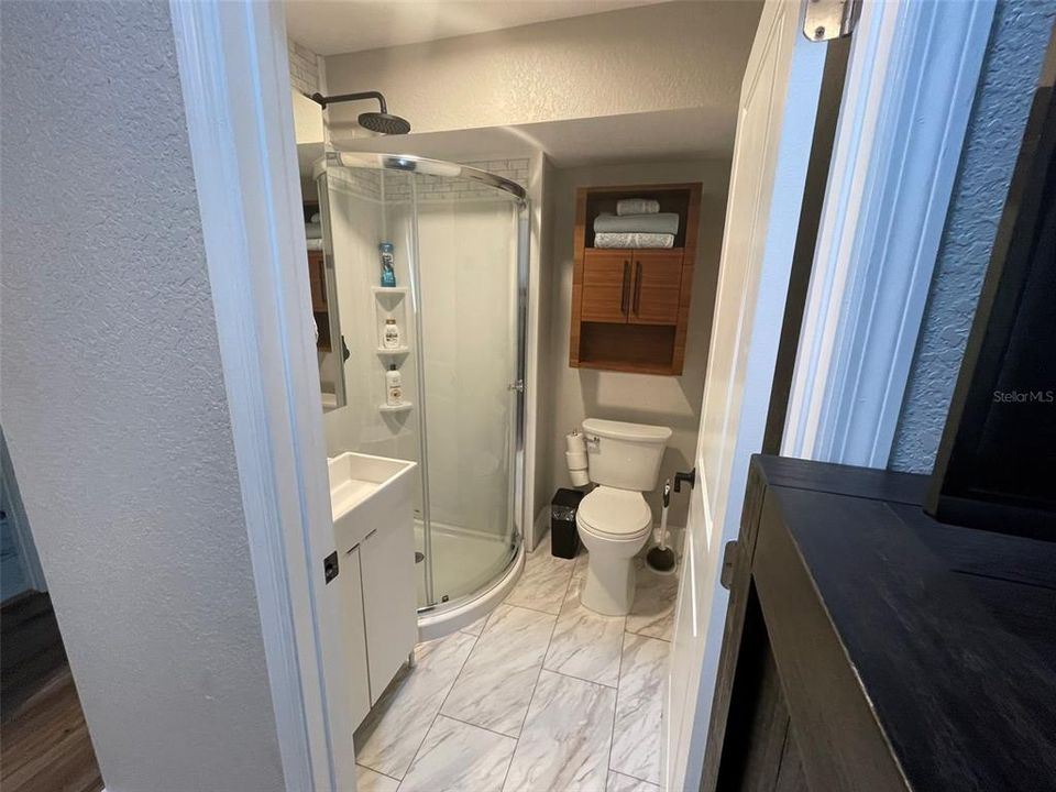 3rd bedroom private bath