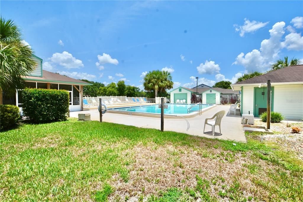 For Sale: $200,000 (2 beds, 2 baths, 1284 Square Feet)