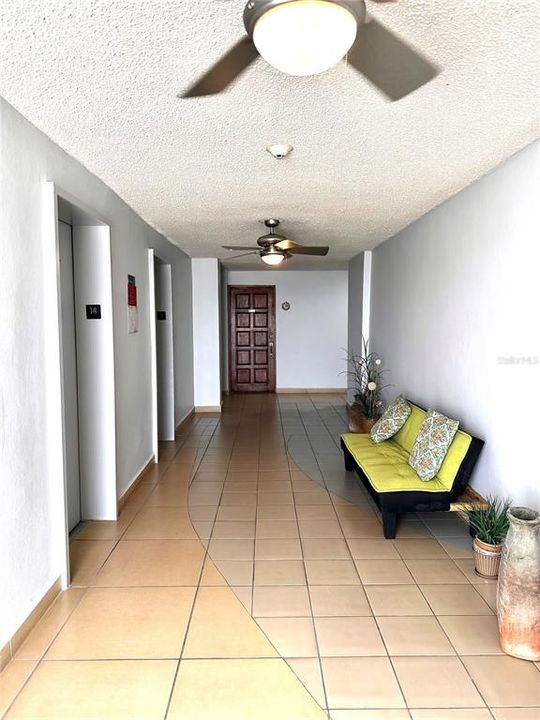 En Venta: $465,000 (2 camas, 2 baños, 1190 Pies cuadrados)