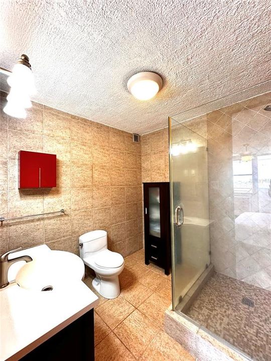 待售: $465,000 (2 贝兹, 2 浴室, 1190 平方英尺)