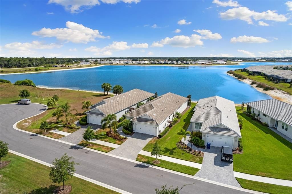 For Sale: $924,900 (3 beds, 2 baths, 2153 Square Feet)