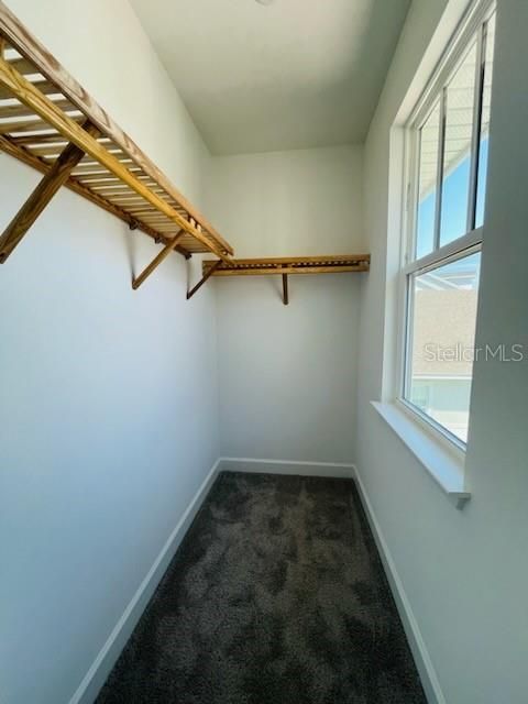 For Rent: $2,250 (2 beds, 1 baths, 1000 Square Feet)