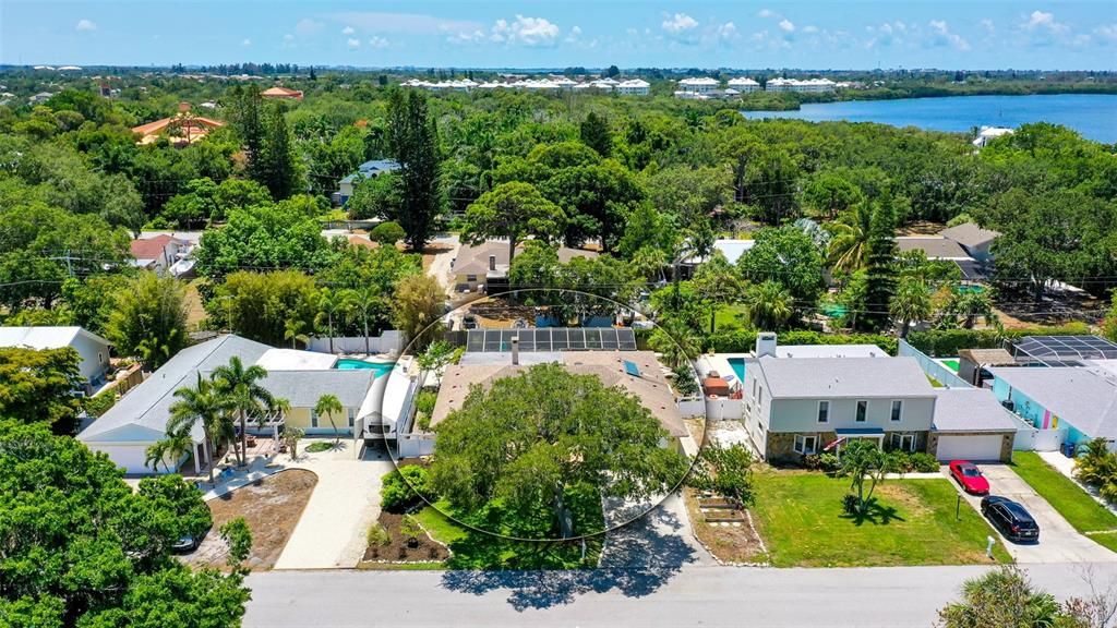 Recently Sold: $698,986 (4 beds, 3 baths, 2136 Square Feet)