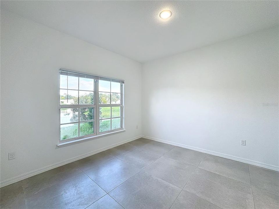 For Rent: $2,100 (3 beds, 2 baths, 1728 Square Feet)