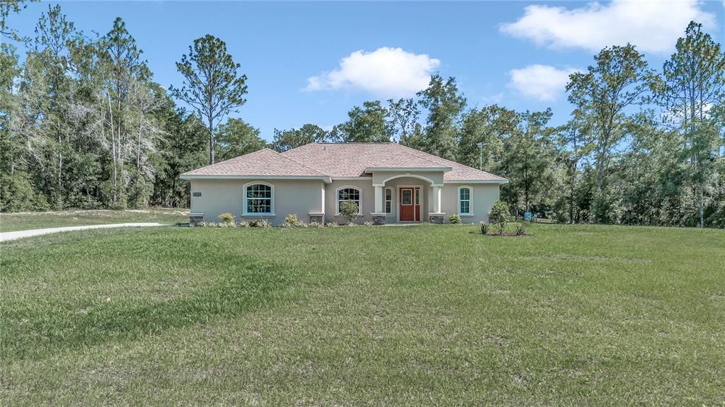 Active With Contract: $399,000 (3 beds, 2 baths, 1610 Square Feet)