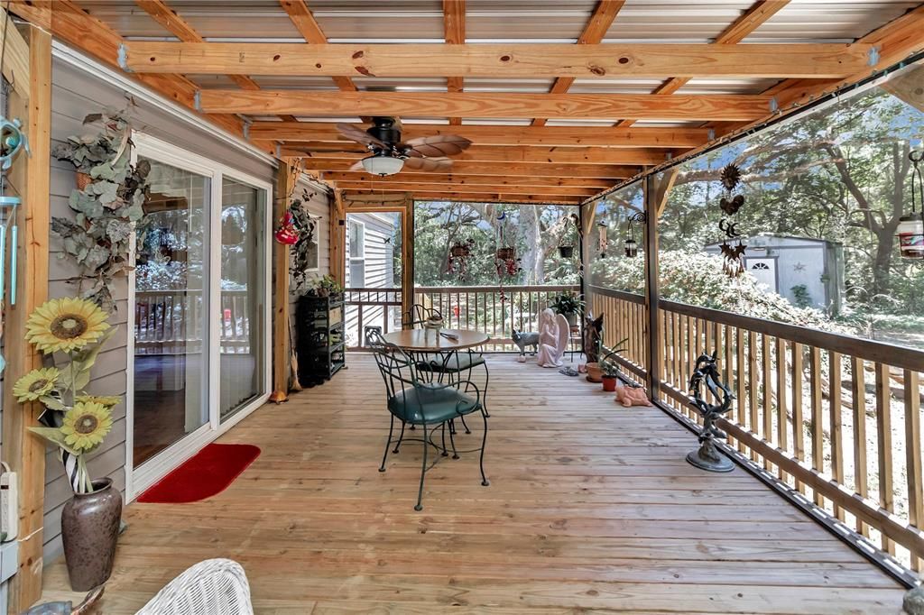 Active With Contract: $450,000 (5 beds, 4 baths, 3063 Square Feet)