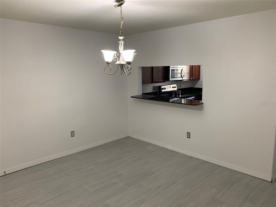 For Rent: $1,850 (3 beds, 2 baths, 1561 Square Feet)